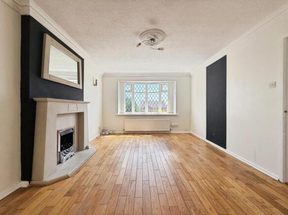 2 bed Detached Bungalow for sale Image 4