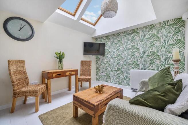 Open Plan Reception Room