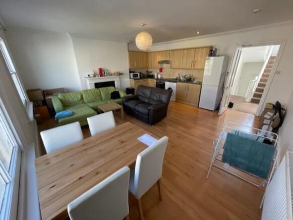 Lounge Kitchen.jpg