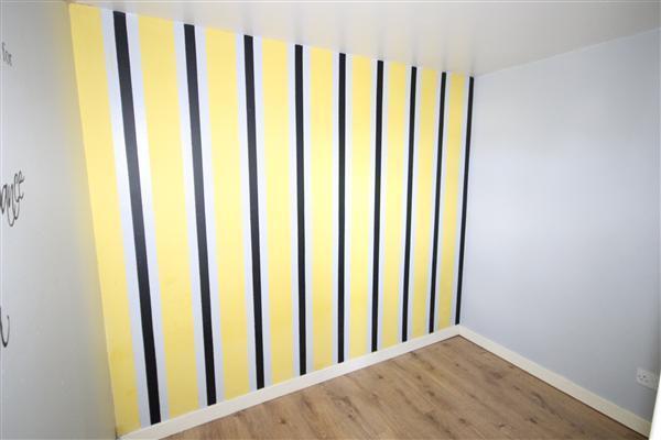 Bedroom 2 Walk in