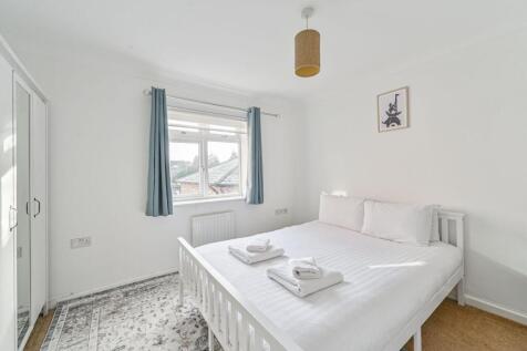 Osprey Close, Bromley, BR2