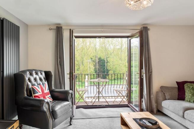3 bed Duplex for sale Image 5