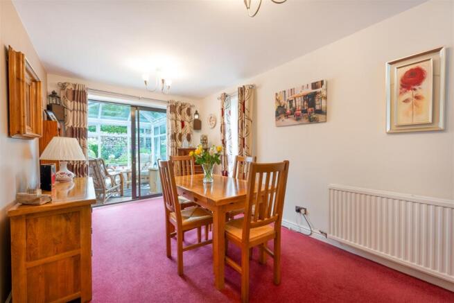 3 bed Link Detached House for sale Image 10