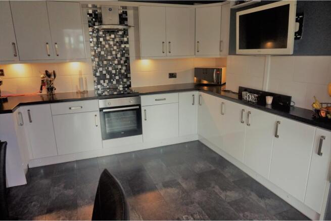 Kitchen / Breakfast