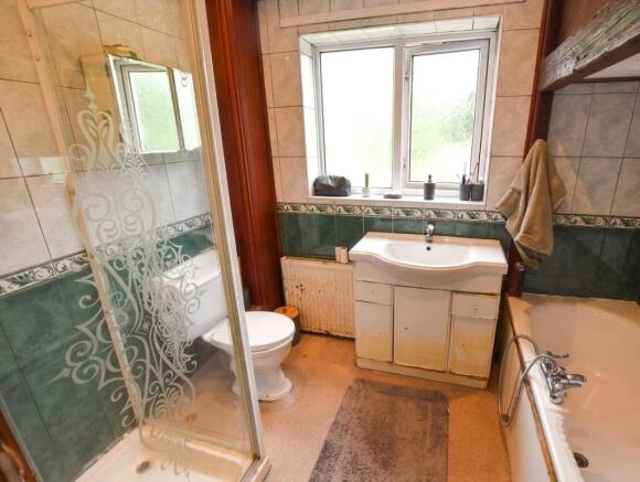 3 bed Detached for sale Image 10