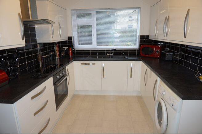 Kitchen / Breakfast