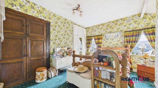 2 bed Semi-Detached for sale Image 4
