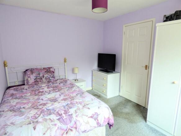 Bedroom 2 - 1