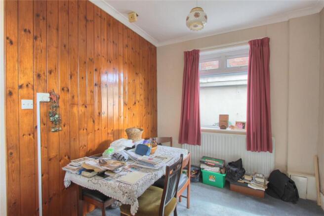3 bed Semi-Detached for sale Image 8