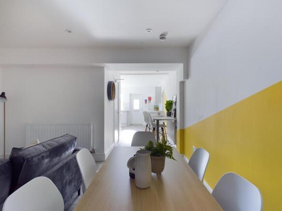 Bright, modern open-plan living and dining area...