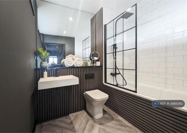 2 bed Flat to rent Image 5