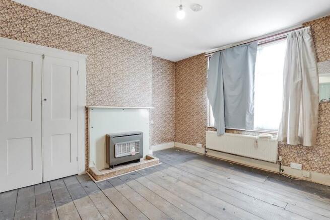 03-0d19JHPropWpen - 2 St Johns Cottages - 4-small.