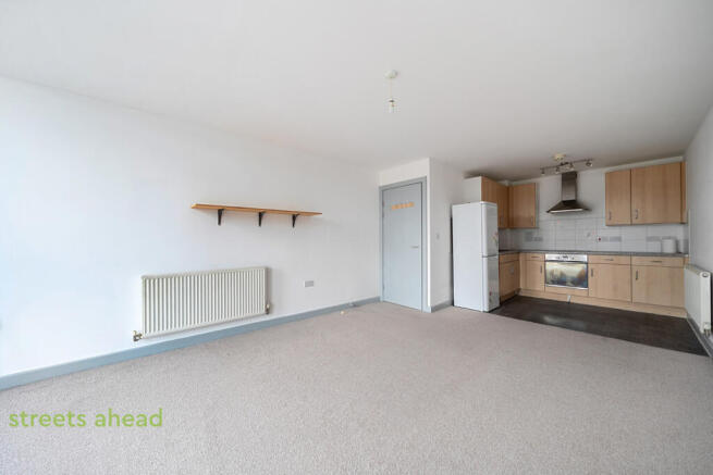 b871aad8-1171-422...