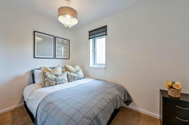 The Rowans, Woking, GU22 photo 4
