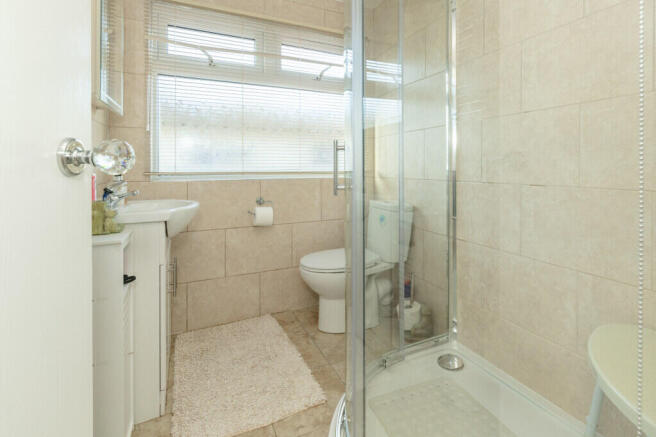 2 bed Detached for sale Image 11