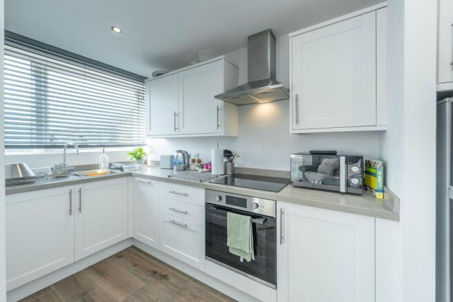 KITCHEN/DINER/LOUNGE