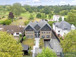 Flat 1, Westwood House, High Road, Chigwell IG7 5BQ