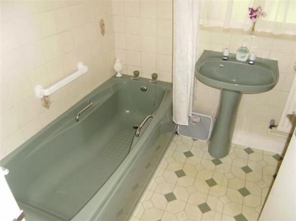 Photo 10
