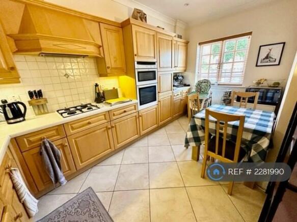 'Eat In' Kitchen