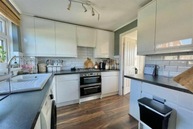 Modern fitted kitche