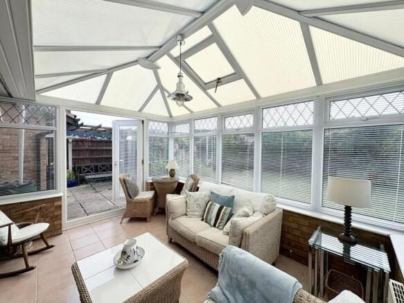2 bed Semi-Detached Bungalow for sale Image 11