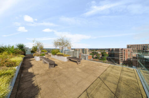 Perceval Square, Harrow