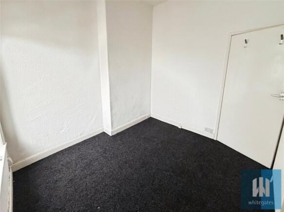 2 bed Terraced to rent Image 10