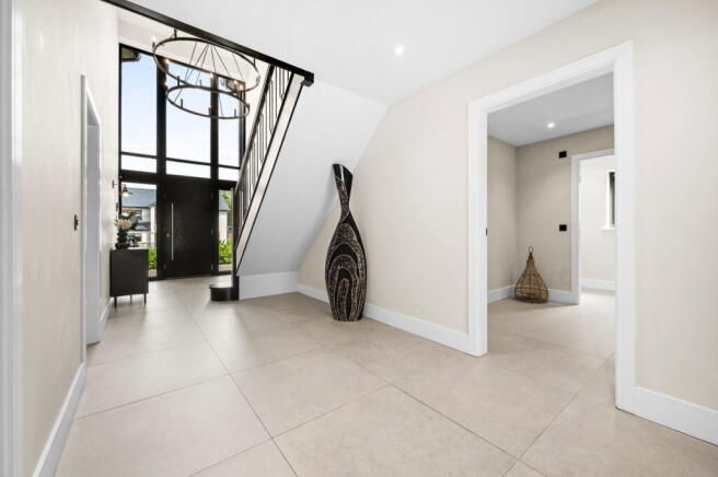 Meadow Drive, Prestbury photo 4