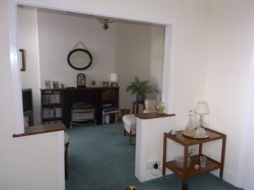 Sitting/dining room
