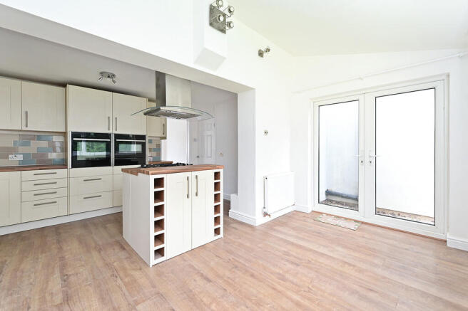 1 Derry Rd (5)