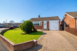 9, Larchfield Way, Horndean, Waterlooville PO8 9HE