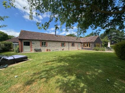 South Barrow - close to Castle Cary