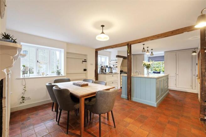 Kitchen/Dining Room