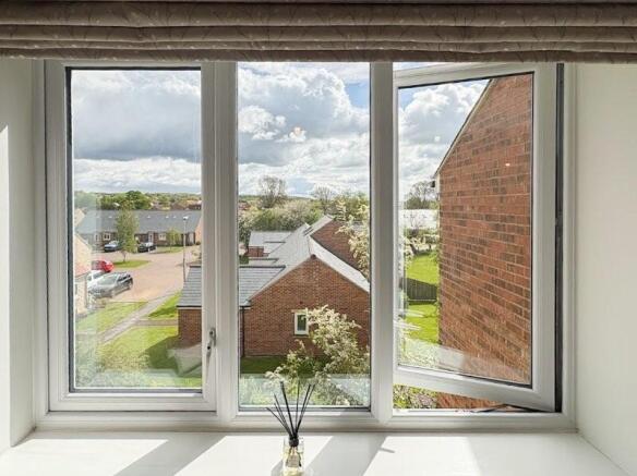 2 bed Retirement Property for sale Image 9