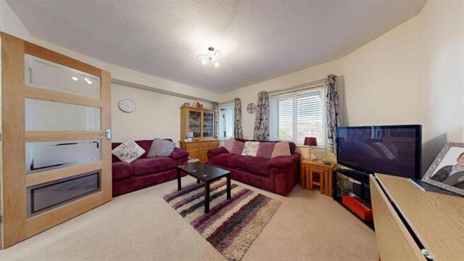 Flat-33-Nightingale-Court-05152026_133424.jpg