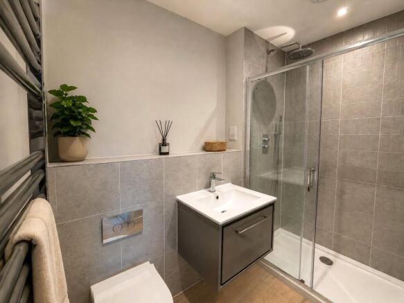 Hayfield En-Suite