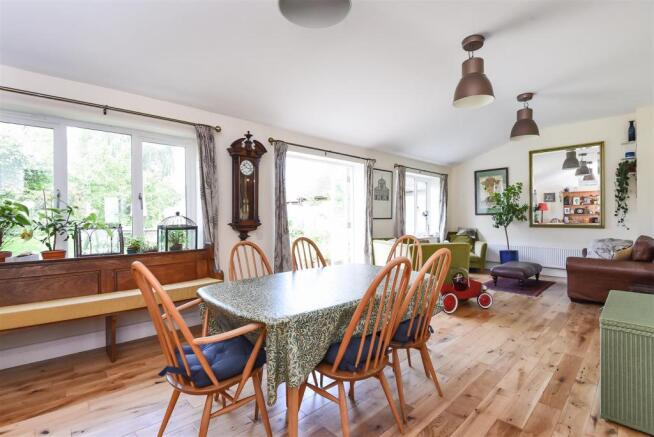 Dining/Family Room