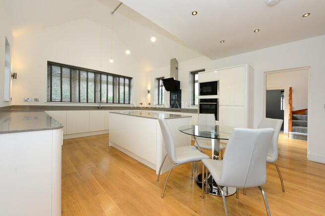 Kitchen/Dining Ro...