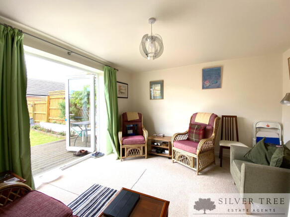 2 bed Semi-Detached for sale Image 4