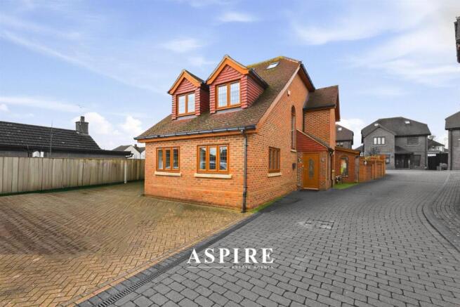 ASPIRE162.jpg