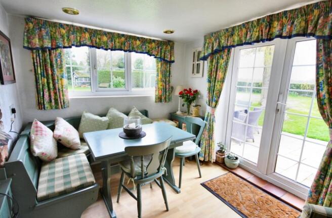 Breakfast Room