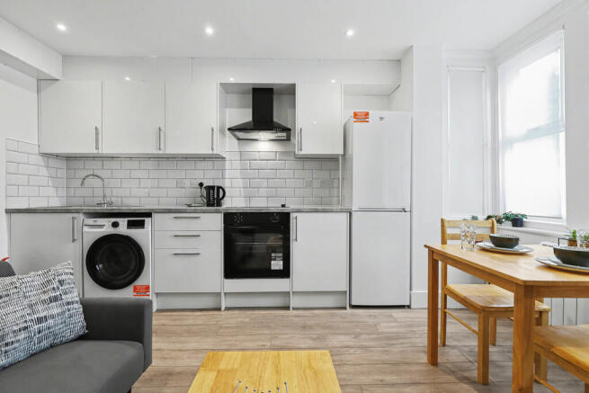 Flat 1 - Kitchen ...