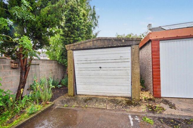 2 bed Detached Bungalow for sale Image 11