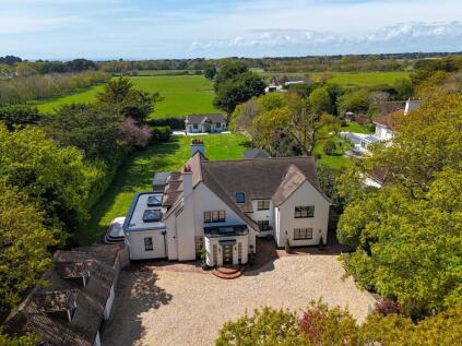 Barnes Lane, Milford on Sea, Lymington, SO41