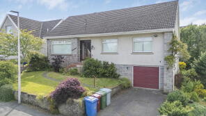 7, Wateryett Loan, Strathaven ML10 6EJ