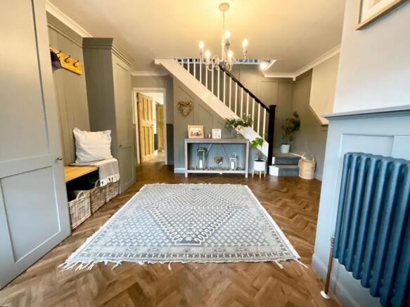 4 bed Detached for sale Image 8