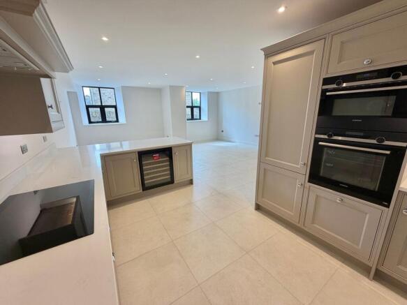 3 bed Mews for sale Image 7