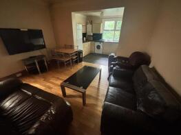 35, Spring Bank Crescent, Headingley, Leeds LS6 1AB