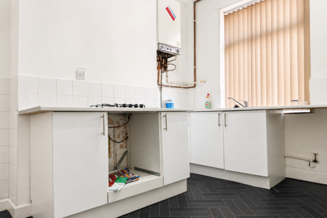 3 bed Terraced for sale Image 6