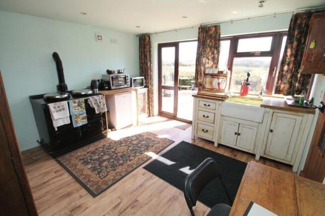 Annexe Kitchen...